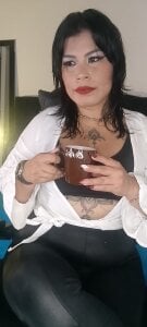 Aurora_sanchess black and white 🖤🤍 Kuva 5