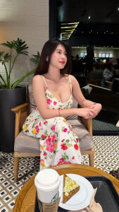 Natashahugetits hottiee pics Pic 5