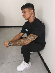 Leonard_Priceのelegant and casualの 4枚の写真