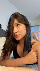 AriBunny18 Get to know me a little🫣 Pic 3