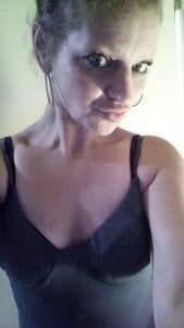 Dirty40Domme Come closer, my darling… can you feel that delicious shiver as my voice brushes your skin Pic