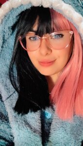 HollowLady_01 En pijama la vida es mejor ✨🌛 Pic 2