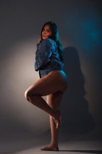 Emilyrios_ Public Pic