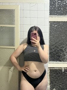 emily_kiss2226 I’am sexy Foto 4