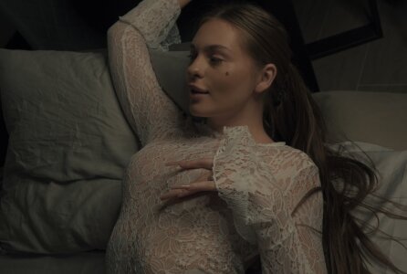 MilenaKsss kiss kiss kiss Pic 2