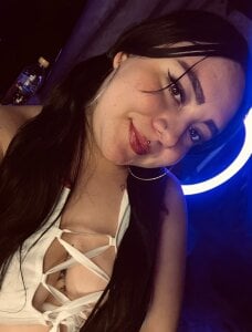 Public od emma_adams_t  2 snímek