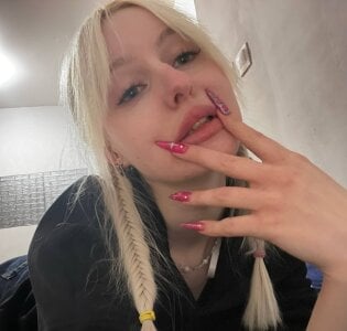 AdeleSilvy Public Bilde 2