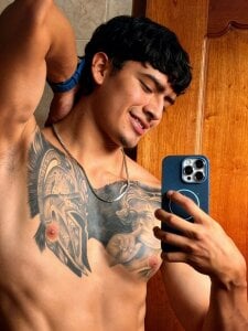 elliot_colton Colton Fotka 3