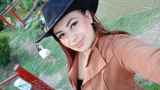 VickyJohnson1 Dressed to Tempt You Gambar 9