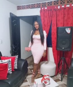 AdrianaVegga Days at home зображення