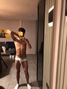 alex_russo__AXEL SEXY🍓🌸图片 6