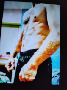 LeoN200419 Public Pic 4