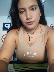 phoop_lilaa What's your favorite pose?/cual es tu pose fav? Pic 4