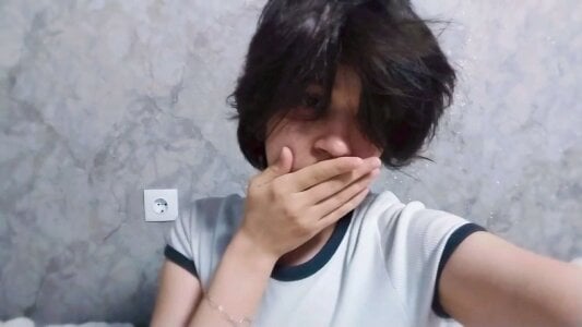 MerrieBarnicle Smile between moments 💗 Pic