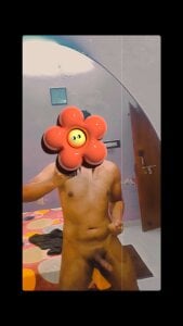 Lucknowboi69 Public Pic