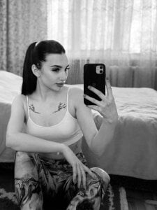 Lada_Dark 📸 Just Me Hình