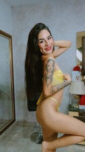 NicoleEsposito sexy yellow lingerie💛 Pic 2