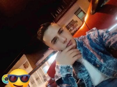 Public de lacone1028 Foto 2