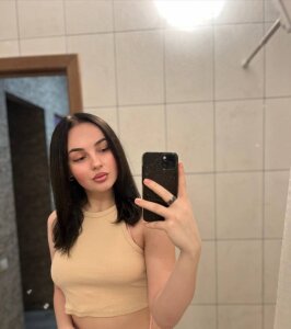 Julia_Me