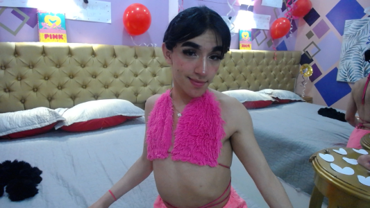 Nahomy_rick_ kisses my rich parents Pic 6