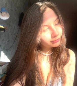 KwiniMur Public  2টি ছবি