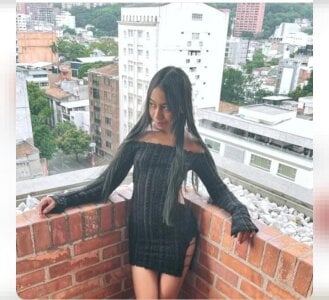 SkinnyLindah Public Foto 4