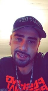 Public od MagicChannon12  snímek