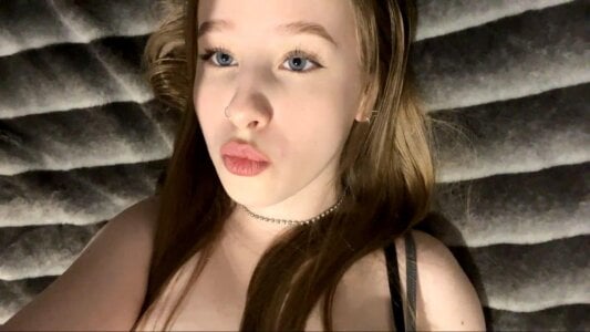 KareyGoodroe I'm flirting Foto 4