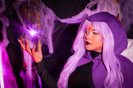 Carolina_Evanss Happy Halloween 2025 Pic 4