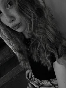 May_Stolerse Public Pic 4