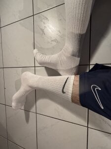 sportive_hunk Sporty Feet Pic