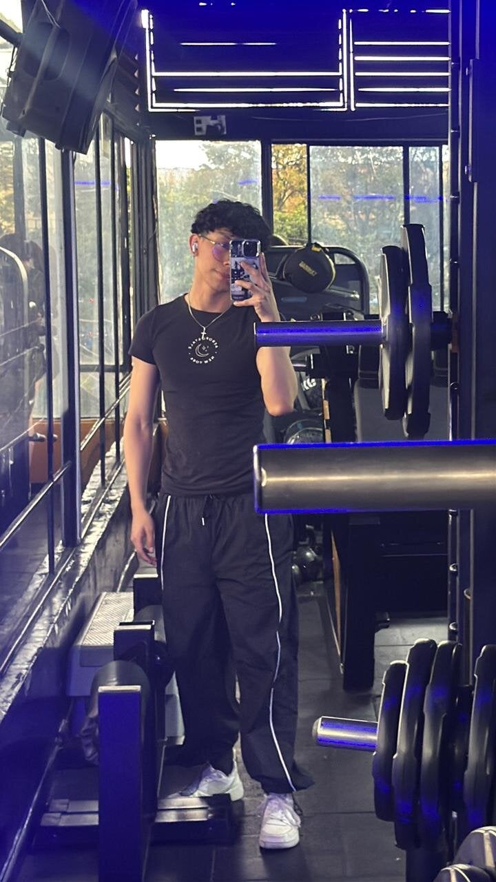 liam_twiink Trendaava kuva 777