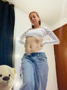 Valeriana00 lady in jean Pic