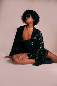 Ambar_Collingg Deluxe guy ;) Pic 2