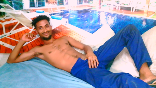 EroticPoison69 Public টি ছবি