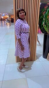 Obedient-Oldwhore Public Pic 7