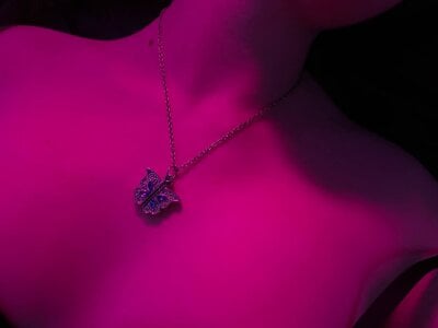 lilith_diva Be closer to me 🥰 Pic