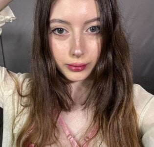 EmilySwayy Its mee <3 Pic 4