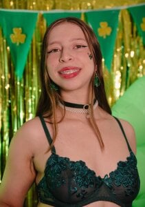 gabi_bunny St. Patrick's Day 🤎🍀🖤 Hình