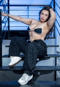 Nicolle_W Just The Way I Am Pic 3