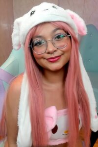 Prinsex_Zoe Cam Model Profile | Stripchat