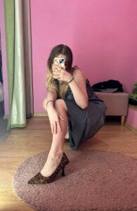 elisabatbact hehehe Pic