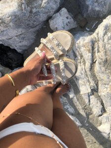 IsabellaPorcella SUN BEACH AND SAND🌴🐚 Pic 3