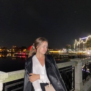 MariiCooper Public รูป 