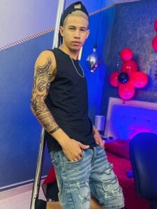 Erick_Zhimerman I don’t bite, but I do tease Poză 7