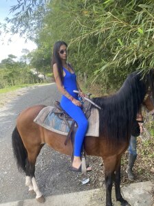 DerryAndIzzy My day off💕👀 Pic 4