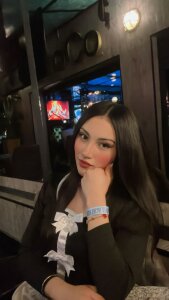 MrLady_SlvMia_Bdsm_ Public Pic 3