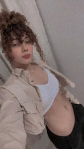 LioraVelvetC I’m glowing for you, love 💕 I’m live now from 8:30 AM to 3:30 PM (Colombia) just waiting to spoil y Billede 4