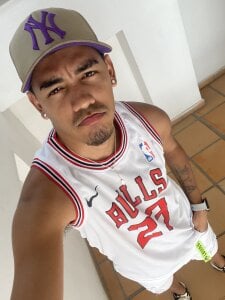 Red_Diamond_Guy: Raymond ( 2 фото)