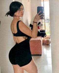 camila1_torres_ Public Pic 3